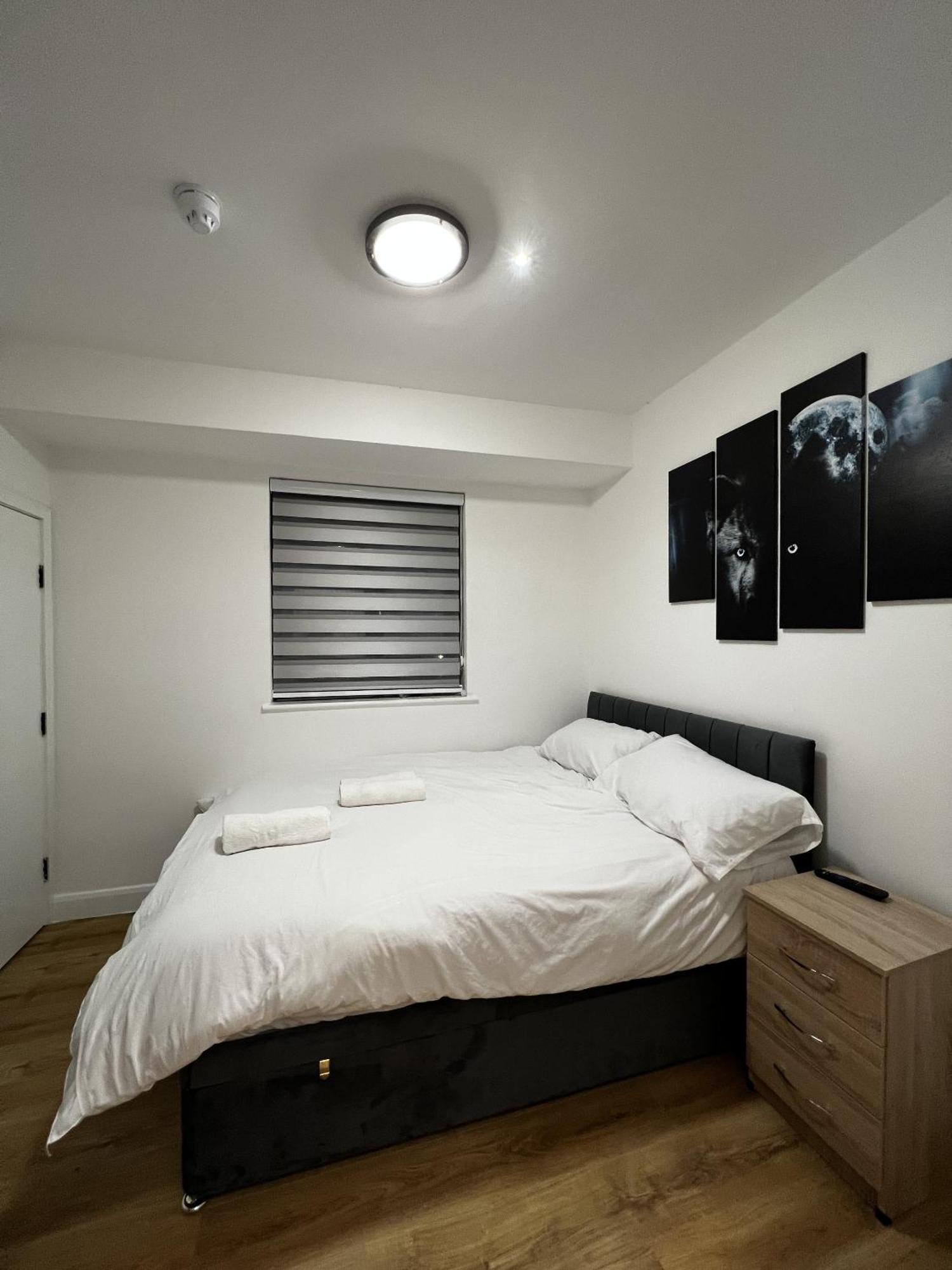 The Barrington Hotel New Barnet 외부 사진