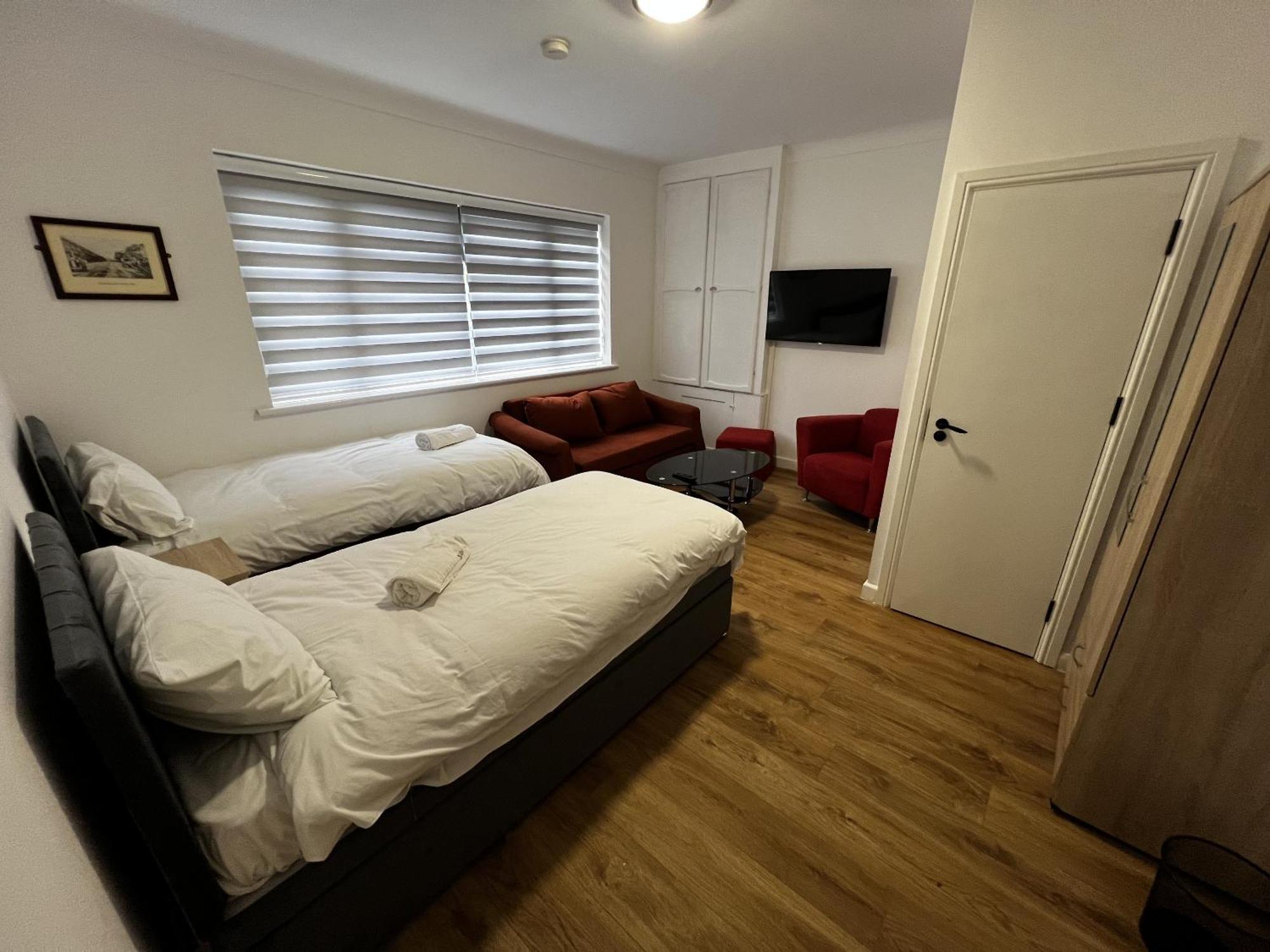 The Barrington Hotel New Barnet 외부 사진