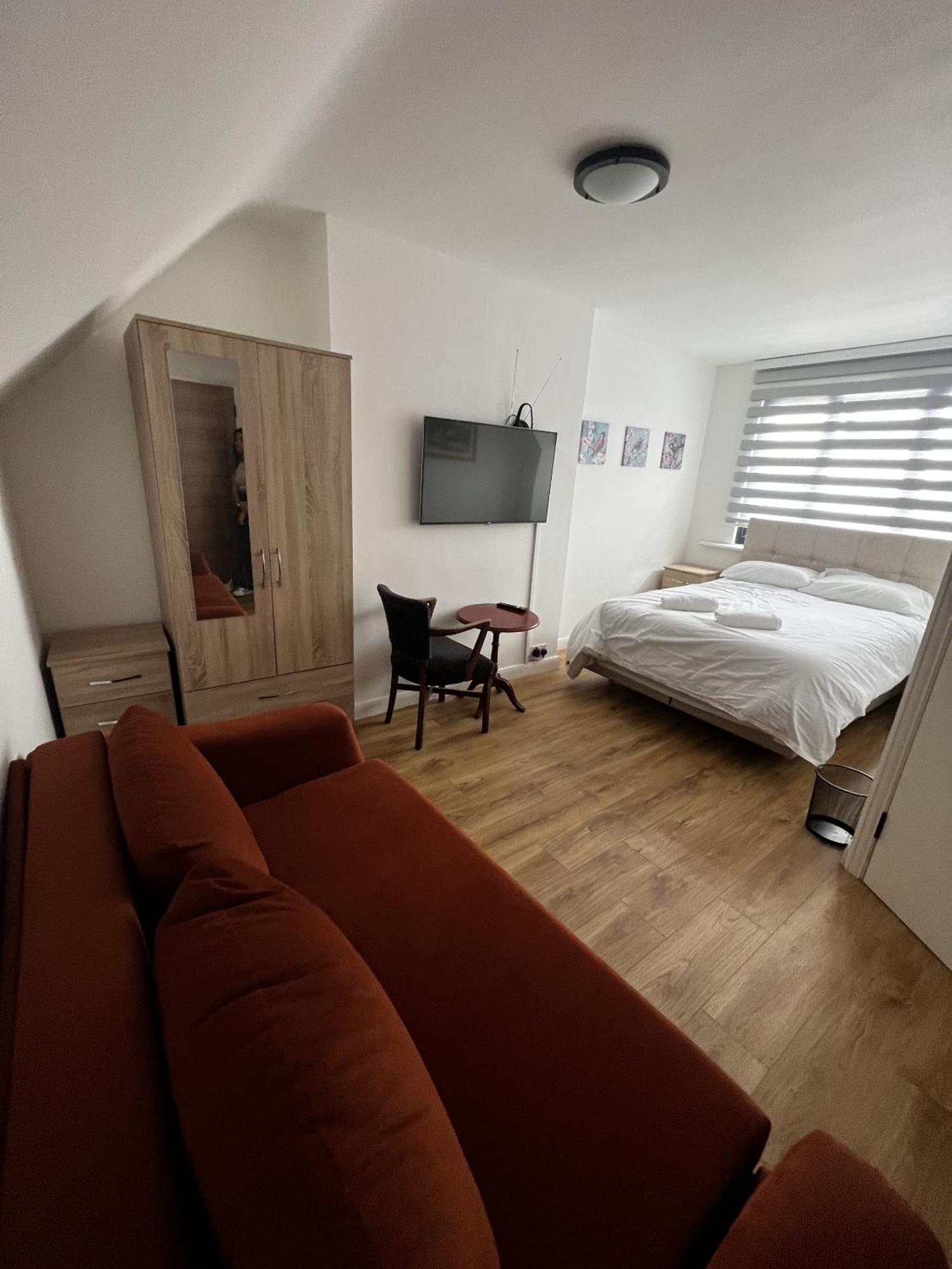 The Barrington Hotel New Barnet 외부 사진